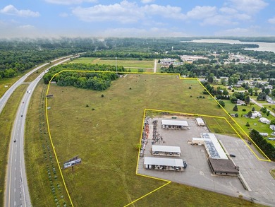 **Strategic Interstate Frontage Gem** Unveil the limitless - photo 5