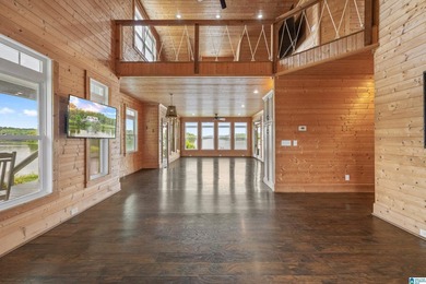 Sellers are taking a loss! This custom-built home with - photo 19