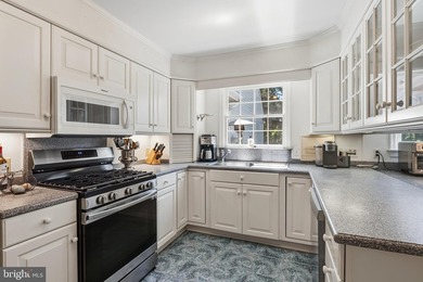 Discover a serene retreat in the heart of Waverly Island Estates - photo 22