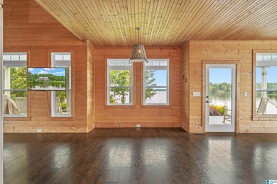 Sellers are taking a loss! This custom-built home with - photo 25