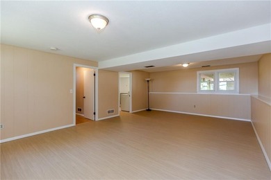 Beautiful Raised Ranch with stunning Sakonnet River views, set - photo 30
