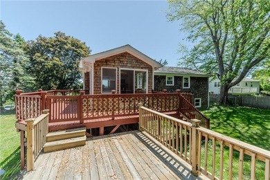 Beautiful Raised Ranch with stunning Sakonnet River views, set - photo 41