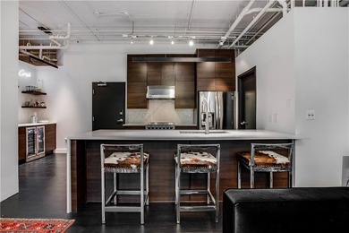 Set in the heart of Buckhead, this sleek, renovated two-bedroom