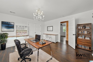 Sellers are taking a loss! This custom-built home with - photo 46