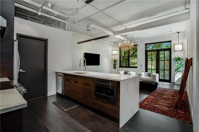 Set in the heart of Buckhead, this sleek, renovated two-bedroom