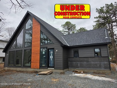 Towamensing Trails Lake Home For Sale in Albrightsville Pennsylvania