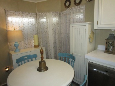 Additional listing photo 4
