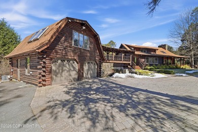 (private lake, pond, coastal) Home For Sale in Pocono Pines Pennsylvania