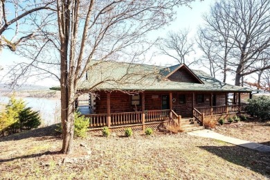 Lake Home For Sale in Clinton, Arkansas