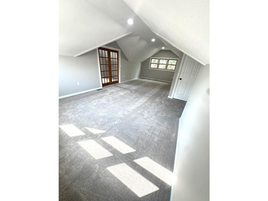 Beautifully updated large family home in desirable Historic - photo 12