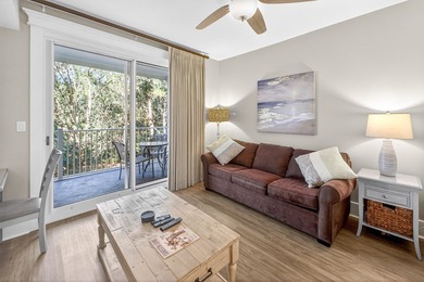 This fully furnished studio offers a spacious private balcony - photo 13