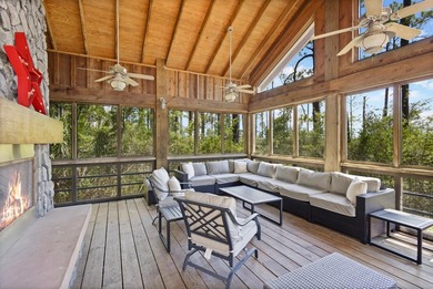 This fully furnished studio offers a spacious private balcony - photo 26