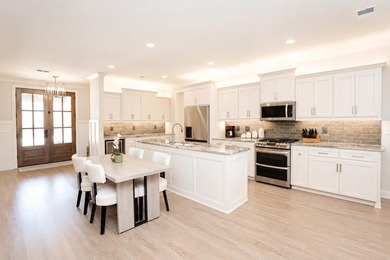 Welcome to luxury living in one of the Upstate's most - photo 9