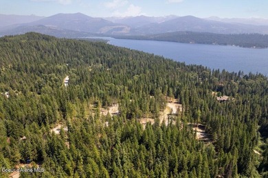 Welcome to The Mountain Vista, a beautifully designed retreat - photo 18