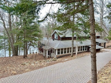 Little Hanging Horn Lake Home For Sale in Barnum Minnesota