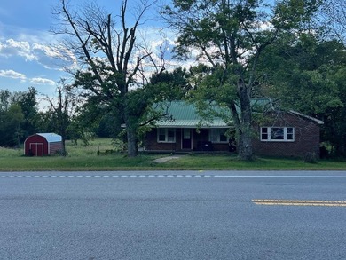 (private lake, pond, creek) Home Active Under Contract in Cookeville Tennessee