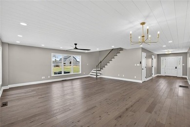 Welcome to this beautifully restored country estate embodies - photo 10