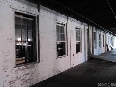 River Frontage - Four stories of north-facing windows with