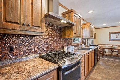 Welcome to a beautifully maintained, turn-key equestrian - photo 14