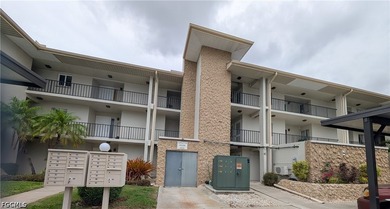 Enjoy effortless living in this bright 1-bedroom, 1-bathroom - photo 14