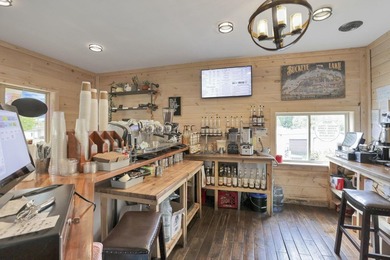 Ultimate Lakeside Hospitality Investment: Custom-Built - photo 20