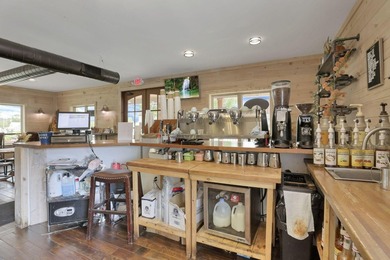 Ultimate Lakeside Hospitality Investment: Custom-Built - photo 22