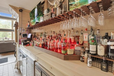 Ultimate Lakeside Hospitality Investment: Custom-Built - photo 35
