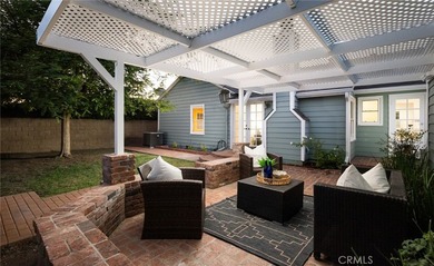 *Single level *2 car garage *Floral Park *Remodeled. Nestled in - photo 4
