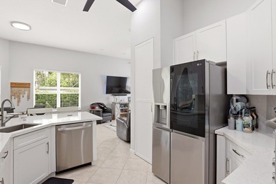 Beautifully maintained 4-bedroom, 2-bath home with a 2-car - photo 4