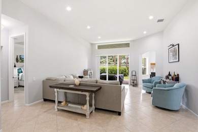 Beautifully maintained 4-bedroom, 2-bath home with a 2-car - photo 6