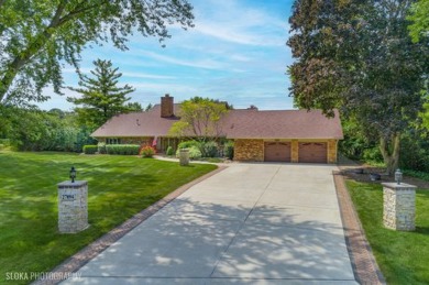 Lake Home For Sale in Lake Barrington, Illinois