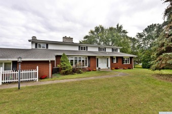 Hudson River - Rensselaer County Home For Sale in Stillwater New York