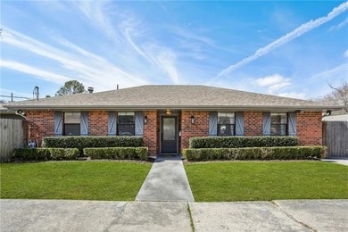 Lake Pontchartrain Home For Sale in Metairie Louisiana