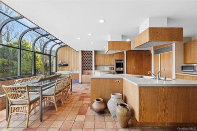 Once only every so often does a property with the most desired - photo 12