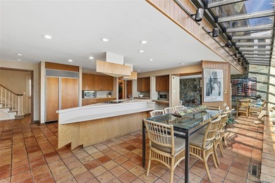 Once only every so often does a property with the most desired - photo 14