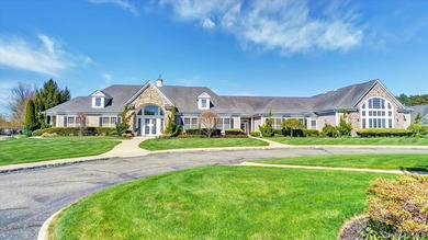 Welcome to luxurious resort-style living in the highly desirable - photo 18