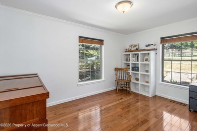 Beautifully updated and meticulously maintained, this move-in - photo 21