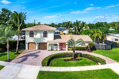 Experience the ultimate in Florida lifestyle in this beautifully - photo 1