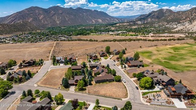 Beautifully updated and meticulously maintained, this move-in - photo 32