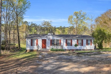WATERFRONT on Lake Greenwood with NO HOA, and your own PRIVATE - photo 6