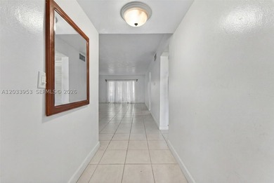 Well-priced condo in a prime location near Aventura and North - photo 13
