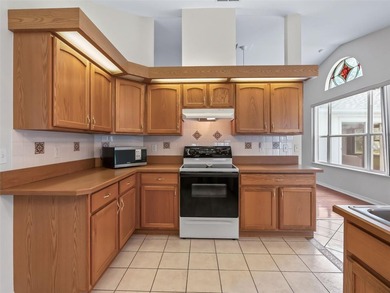 Nestled in the desirable Laurel Oaks neighborhood of Oak Run - photo 14