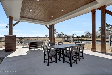 Welcome to 405 Salt Grass Lane, a stunning waterfront retreat in - photo 18