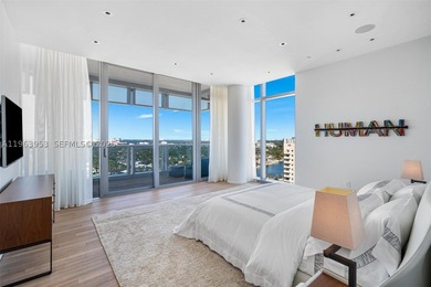 The EDITION Miami Beach offers a rare blend of scale, privacy - photo 25