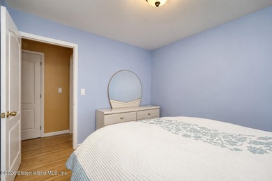 This gorgeous 2-family, 4-bedroom, 3-bathroom, side-hall - photo 30