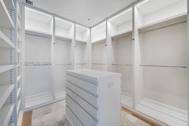 The EDITION Miami Beach offers a rare blend of scale, privacy - photo 31