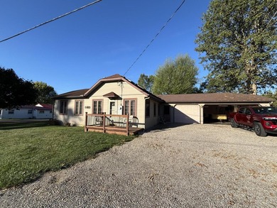 This cute home in Chippewa Subdivision has everything one could - photo 31