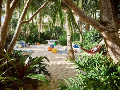 The EDITION Miami Beach offers a rare blend of scale, privacy - photo 38
