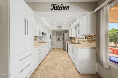 Rare find! Popular remodeled Castillo model in Sun City -- split - photo 10
