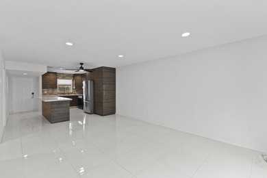 Rarely available! This stunning 2-bedroom, 2-bath corner unit in - photo 10